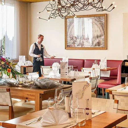 Plaza 4* Ratisbonne