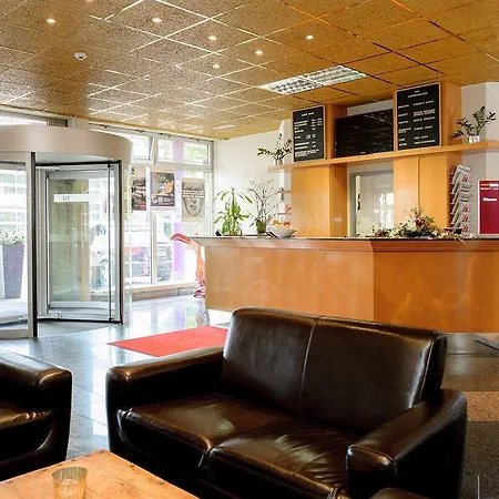 Plaza 4* レーゲンスブルク